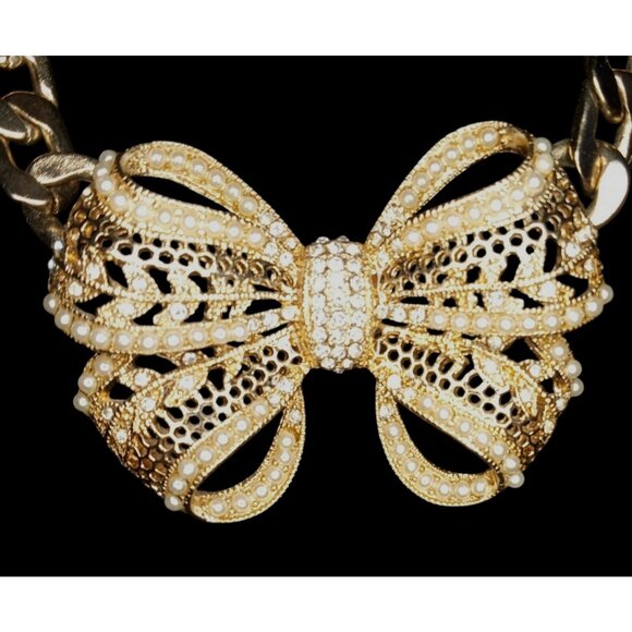 RARE Vintage 70s Gold Tone Bow Necklace Chunky Choker Rhinestone Pearls Filigree - Picture 4 of 9